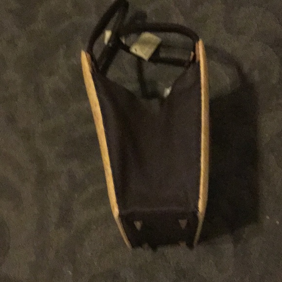 Ratan Handle Bag with Brown Leather Trim. NWT - Picture 4 of 9